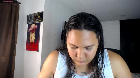 INDEPENDENT MODEL online show from 17, 4, 2026