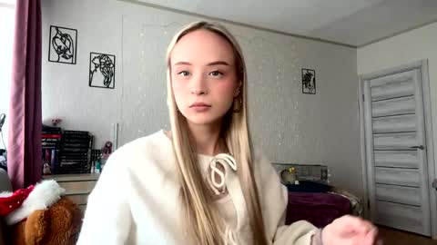 Snapshot of ju1ceanna chatting on 14, 4, 2026 Alice online show from 14, 4, 2026