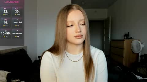 Snapshot of ju_lii chatting on 15, 4, 2026 Julia and Julia online show from 15, 4, 2026