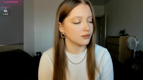 Snapshot of ju_lii chatting on 16, 4, 2026 Julia and Julia online show from 16, 4, 2026