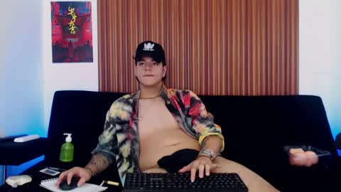 Juan Castellanos online show from 10, 3, 2025