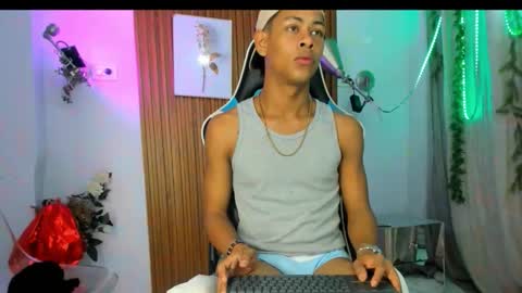 juan_contreras7 online show from 10, 10, 2025