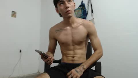 Snapshot of juan_diego2025 chatting on 11, 9, 2025 Juan Diego online show from 11, 9, 2025