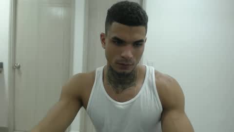 Snapshot of juan_gomez_1 chatting on 10, 12, 2024 juan_gomez_1 online show from 10, 12, 2024