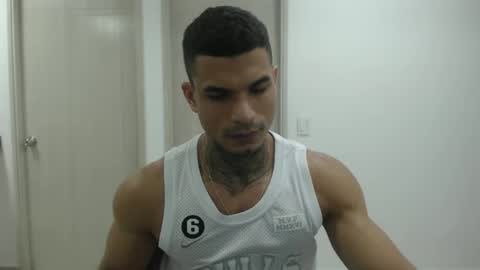 Snapshot of juan_gomez_1 chatting on 11, 12, 2024 juan_gomez_1 online show from 11, 12, 2024