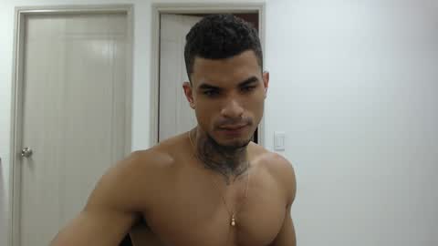 Snapshot of juan_gomez_1 chatting on 26, 12, 2024 juan_gomez_1 online show from 26, 12, 2024