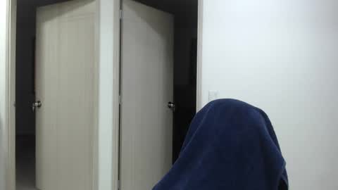 Snapshot of juan_gomez_1 chatting on 3, 2, 2025 juan_gomez_1 online show from 3, 2, 2025