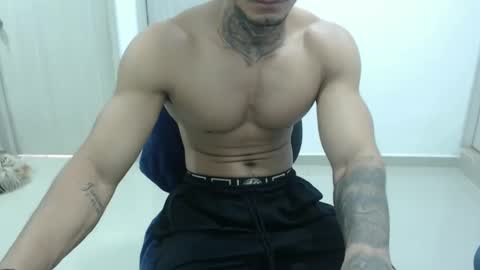 Snapshot of juan_gomez_1 chatting on 25, 2, 2025 juan_gomez_1 online show from 25, 2, 2025