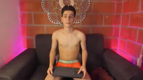 Juan Posada online show from 18, 3, 2026