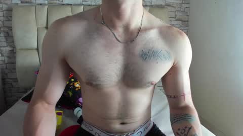 Snapshot of juan_prior chatting on 5, 2, 2025 JUAN online show from 5, 2, 2025