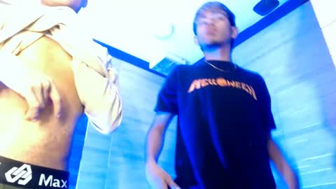 juan_saul1 online show from 16, 4, 2026