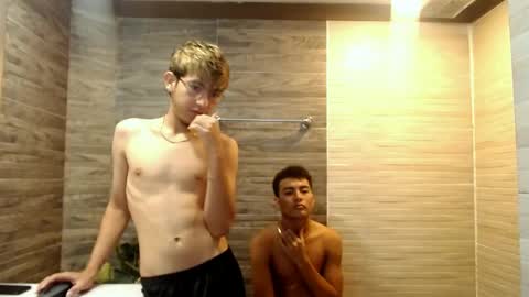 juan_saul1 online show from 27, 4, 2026