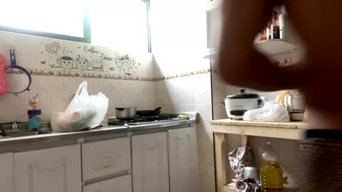 Snapshot of juanbladde chatting on 4, 12, 2024 Juan Esteban online show from 4, 12, 2024