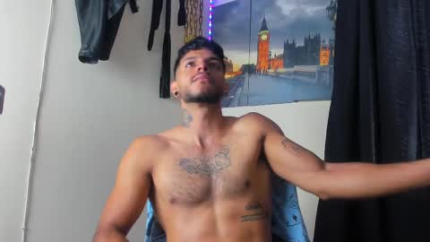 Snapshot of juanbladde chatting on 1, 3, 2025 Juan Esteban online show from 1, 3, 2025