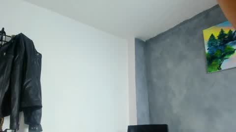 Juan Esteban online show from 1, 5, 2026