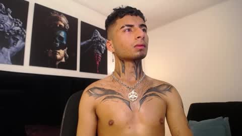 juancamilo66_ online show from 7, 1, 2025