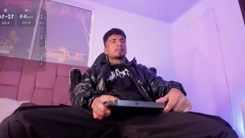 juancamilo66_ online show from 11, 3, 2026