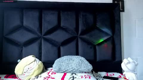 juancamilo66_ online show from 15, 4, 2026