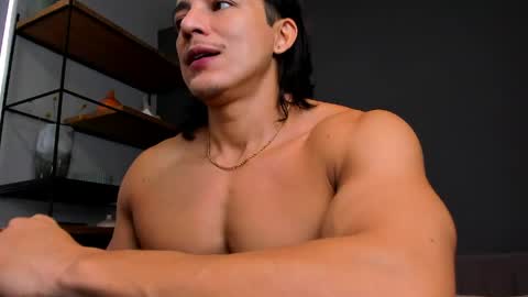 Snapshot of juandres007 chatting on 24, 4, 2026 JUANDRES online show from 24, 4, 2026