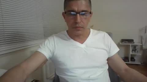 juanearth1 online show from 5, 1, 2026