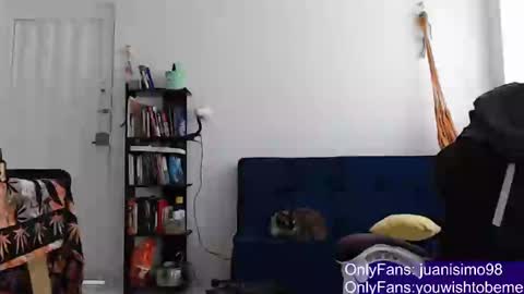 Snapshot of juanisimo_ chatting on 11, 12, 2024 JUANISIMO online show from 11, 12, 2024