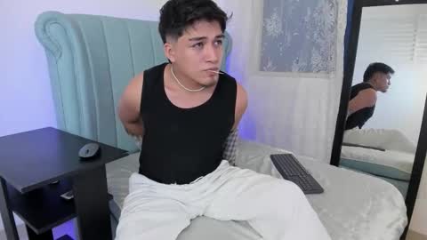 JUAN  online show from 21, 11, 2025