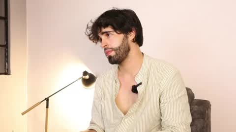 Snapshot of juanmilano chatting on 9, 7, 2026 juanmilano online show from 9, 7, 2026