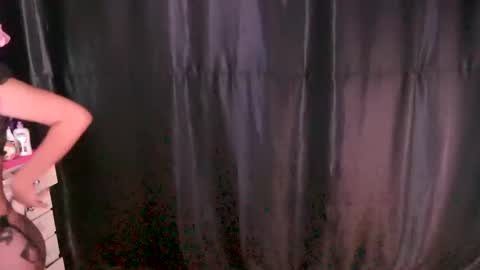 Sisi online show from 28, 10, 2025