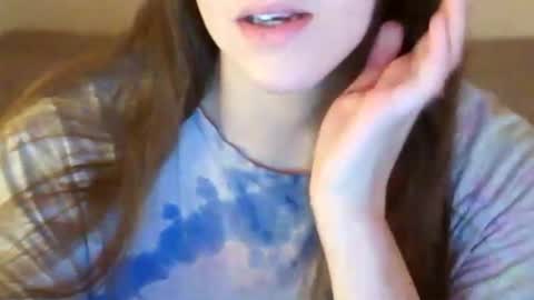 Snapshot of juicetalia chatting on 2, 2, 2025 JuiceTalia online show from 2, 2, 2025