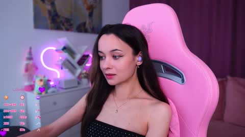 Angelina online show from 15, 10, 2025