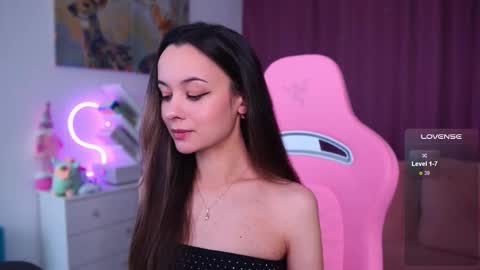 Snapshot of juicy___angel chatting on 30, 10, 2025 Angelina online show from 30, 10, 2025