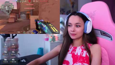 Snapshot of juicy___angel chatting on 24, 11, 2025 Angelina online show from 24, 11, 2025