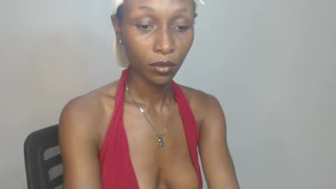 Snapshot of juicy_pinkpussy564197 chatting on 4, 6, 2026 olivia online show from 4, 6, 2026