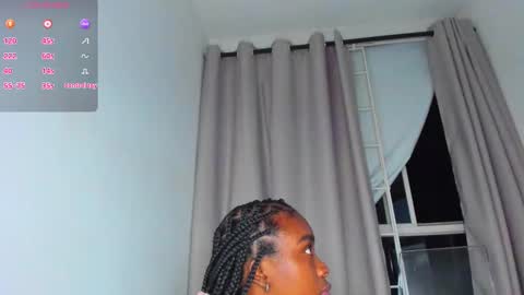 Snapshot of juicy_sky chatting on 9, 9, 2025 Your Paradise online show from 9, 9, 2025