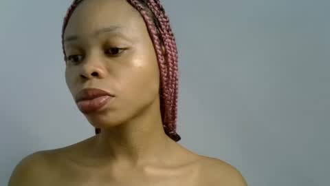 Snapshot of juicy_slut0 chatting on 26, 6, 2026 Champaign online show from 26, 6, 2026