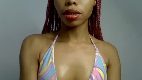 Snapshot of juicy_slut0 chatting on 27, 6, 2026 Champaign online show from 27, 6, 2026