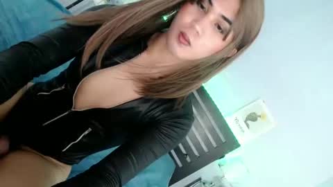 juicycock69_julia online show from 7, 2, 2025