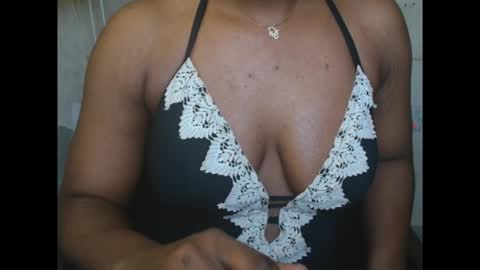 juicycuntx online show from 30, 9, 2025