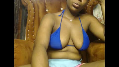 juicycuntx online show from 27, 11, 2025