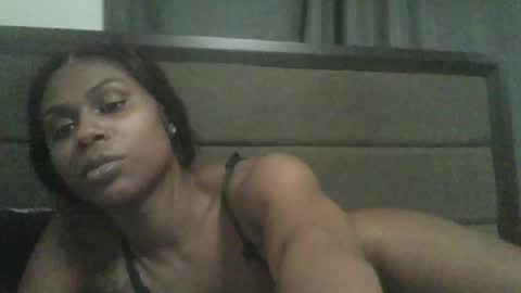 Snapshot of juicyexotic chatting on 1, 12, 2025 JuicyExotic online show from 1, 12, 2025