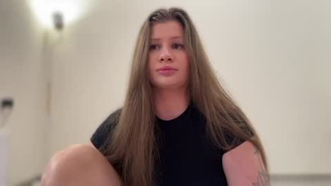 Elena online show from 11, 7, 2026