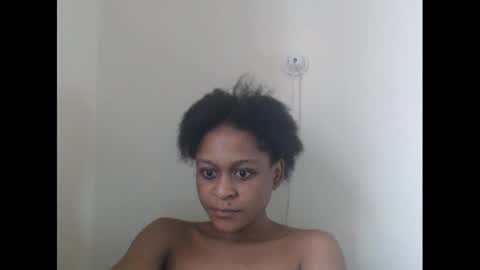 Snapshot of juicynwetx chatting on 3, 3, 2025 juicynwetx online show from 3, 3, 2025