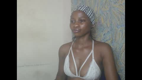 juicypiexx online show from 27, 2, 2025