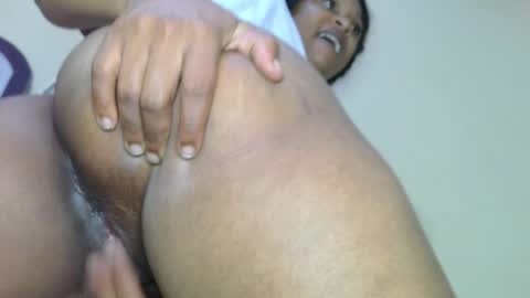 Juicy Bumbum online show from 26, 3, 2026
