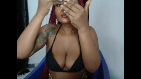 juicyxpink online show from 6, 10, 2025