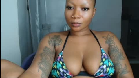 Snapshot of juicyxpink chatting on 28, 6, 2026 juicyxpink online show from 28, 6, 2026