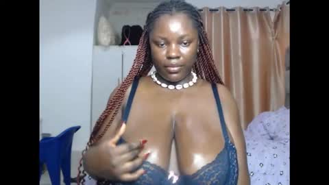 Snapshot of juicyxxxboobs chatting on 17, 10, 2025 juicyxxxboobs online show from 17, 10, 2025