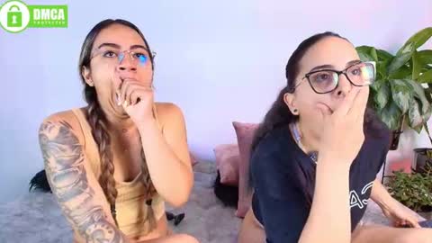 Snapshot of jules_n_gia chatting on 27, 6, 2026 Jules and Gia online show from 27, 6, 2026
