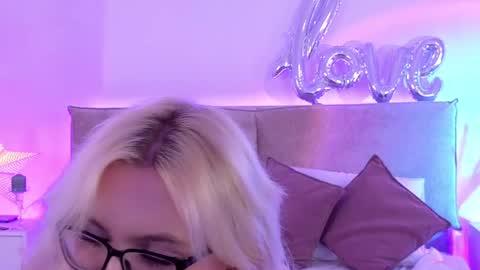 Jules Nightt online show from 9, 5, 2026