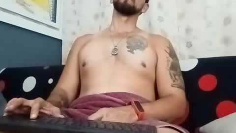 Snapshot of juleslake2 chatting on 28, 10, 2025 juleslake2 online show from 28, 10, 2025